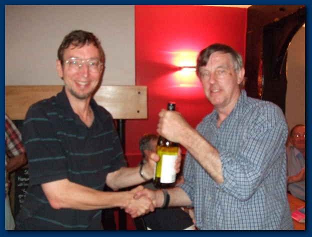 600x449 pixels (113K)